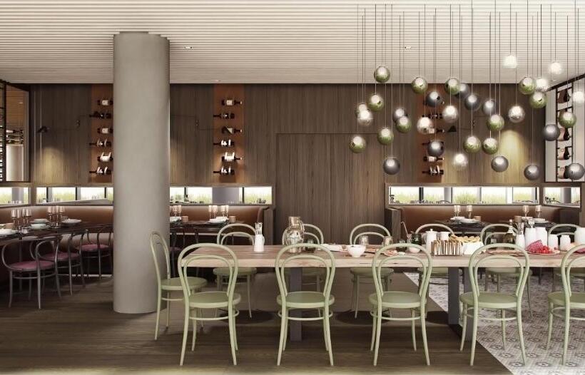 Radisson Hotel Bordeaux