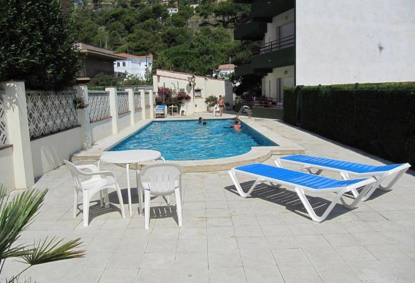 Apartamentos Flomar