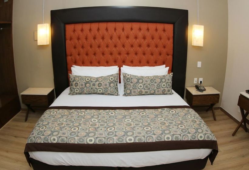 Centriplaza Hotel Suite & Spa