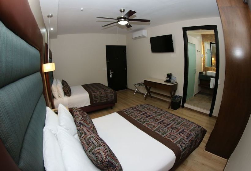 Centriplaza Hotel Suite & Spa