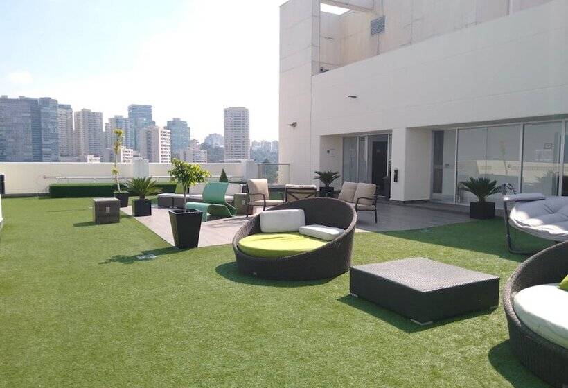 Elite 47 Hotel & Suites