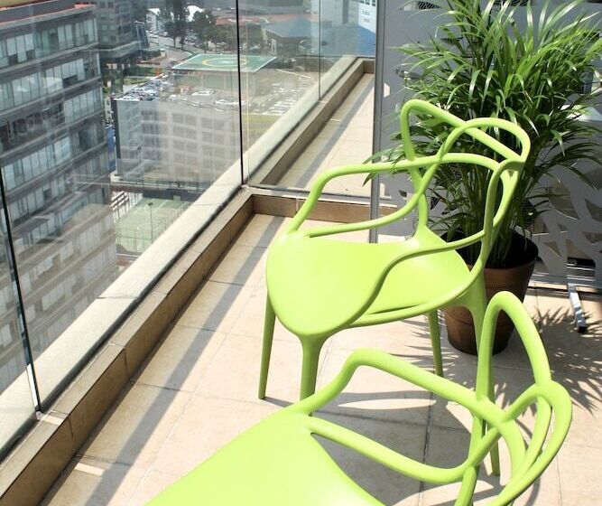 Elite 47 Hotel & Suites