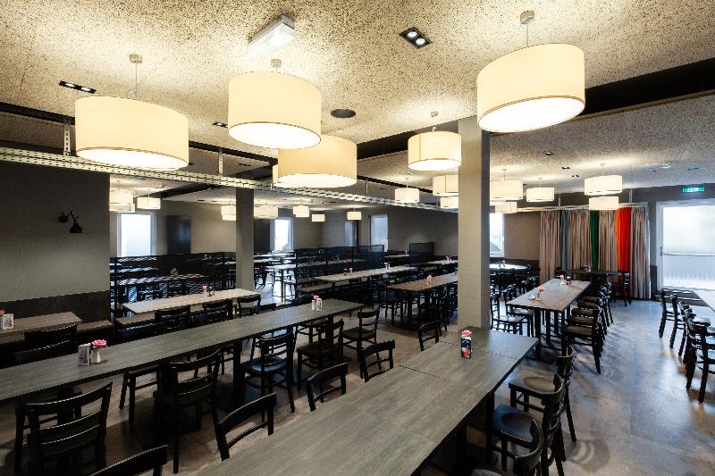 فندق a&o Frankfurt Ostend