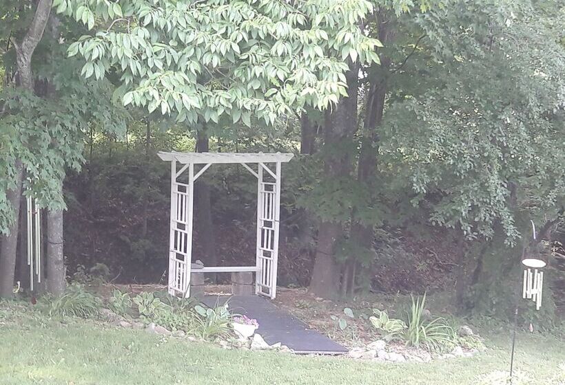 فندق Calais Crossing B&b