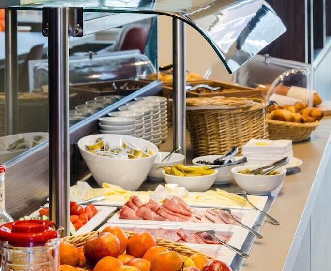 בית מלון כפרי Campanile Leipzighalle Airport