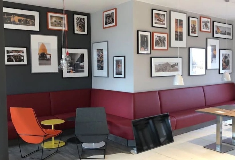 בית מלון כפרי Campanile Leipzighalle Airport