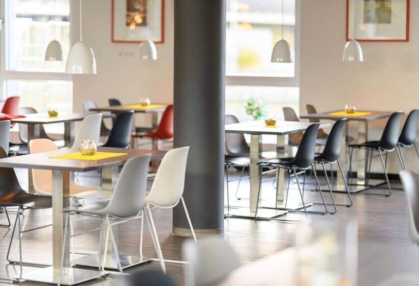 בית מלון כפרי Campanile Leipzighalle Airport