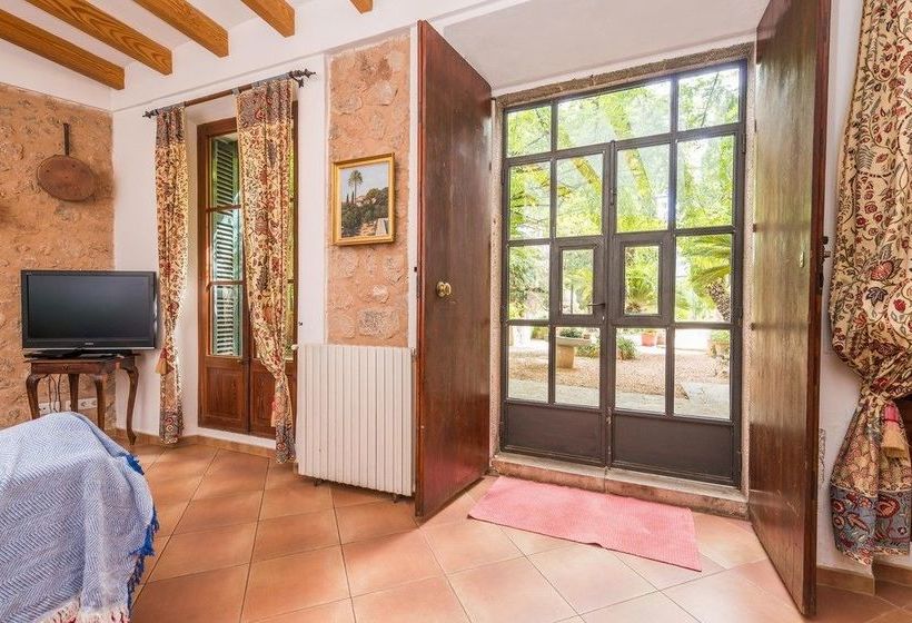 فندق Can Massana