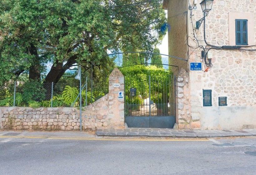 فندق Can Massana