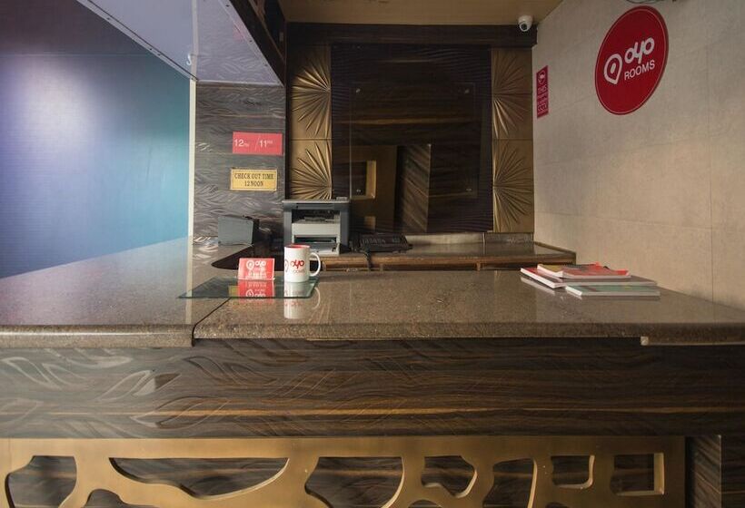 Отель Capital O 12172 Deep Premium