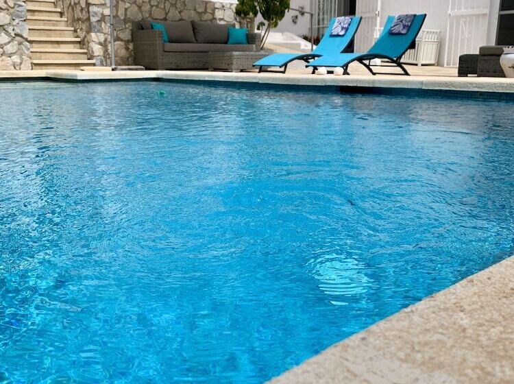 בית מלון כפרי Casa Del Sol Boutique B&b