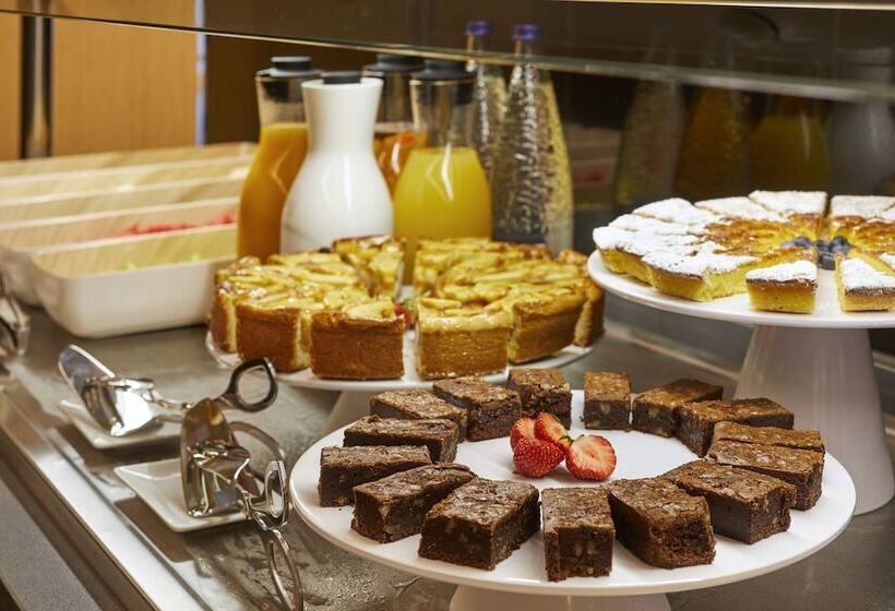 Отель Exe Plaza Catalunya