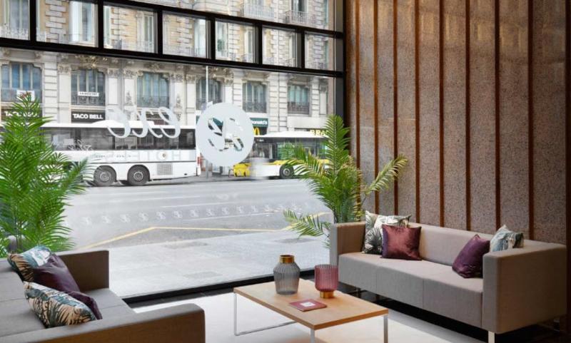 Отель Exe Plaza Catalunya