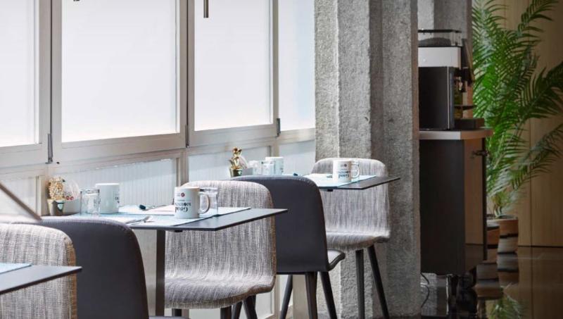 Отель Exe Plaza Catalunya