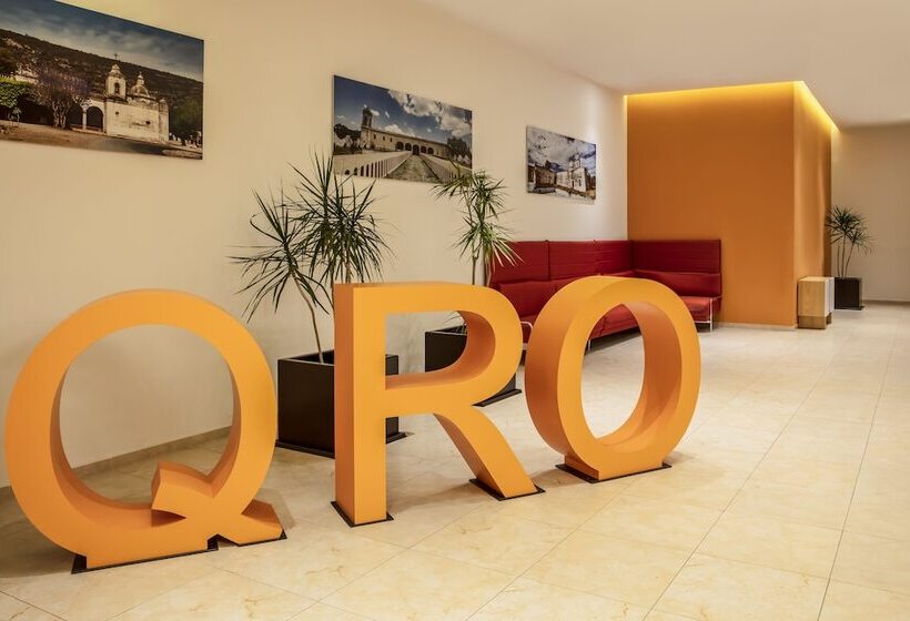 Отель Fiesta Inn Express Queretaro Constituyentes