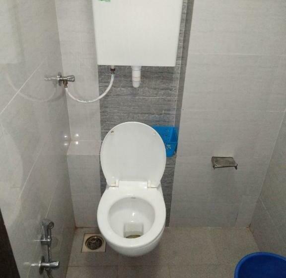 בית מלון כפרי Golden Dormitory   Hostel