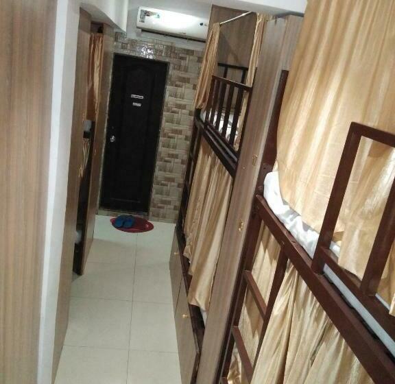 בית מלון כפרי Golden Dormitory   Hostel