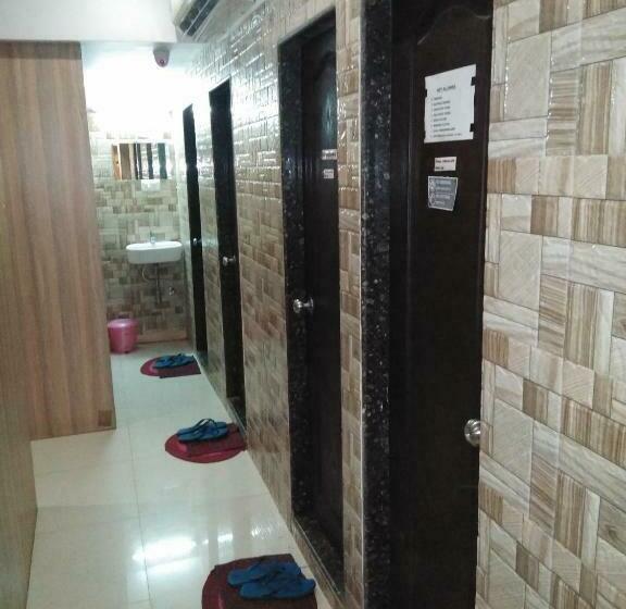 בית מלון כפרי Golden Dormitory   Hostel