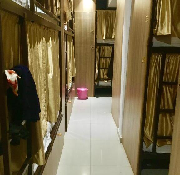 בית מלון כפרי Golden Dormitory   Hostel