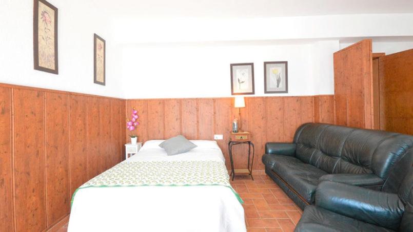 Отель Habitaciones Baleares