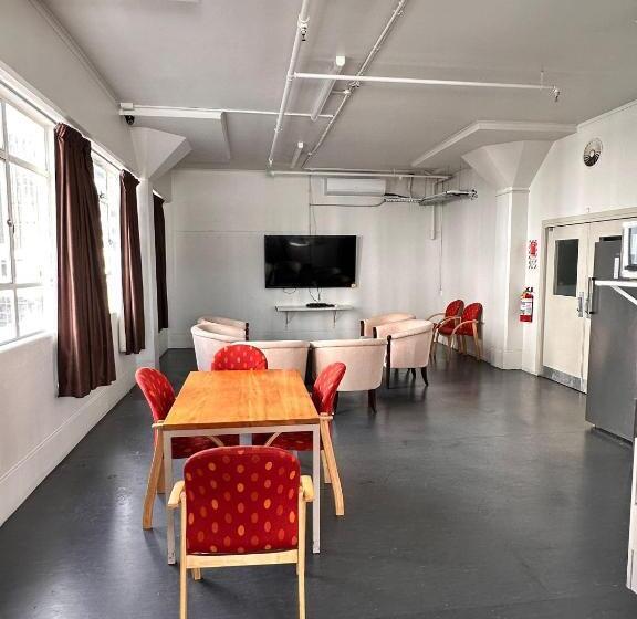 酒店 Hamilton City Inn