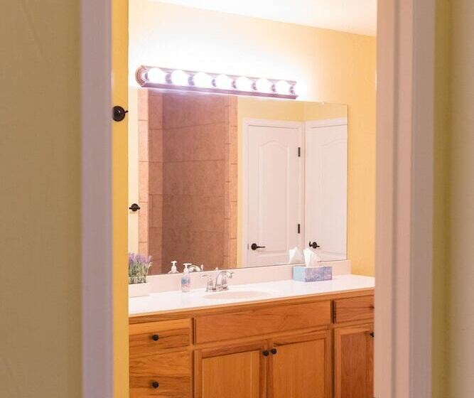 فندق High Cotton Inn