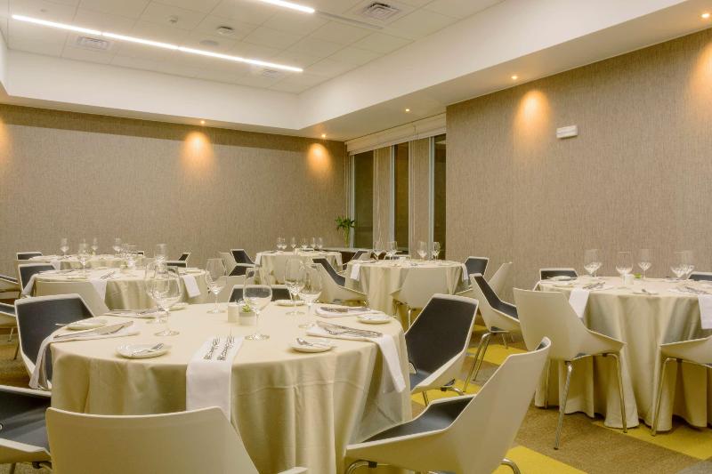 Отель Innside By Melia Lima Miraflores