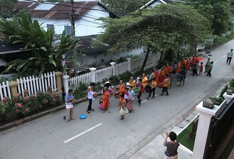 فندق Jasmine Luang Prabang