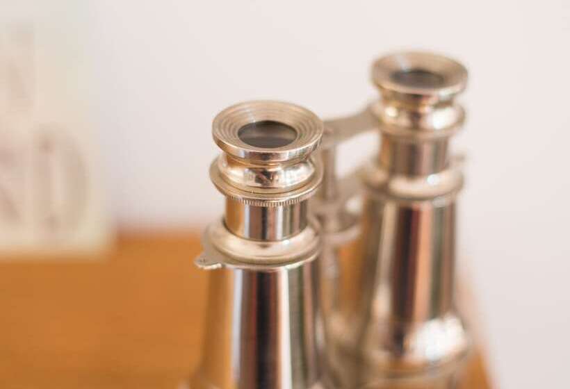 호텔 Justb Deva Edinburgh