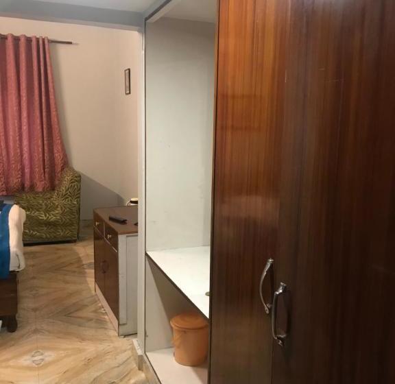 فندق Collection O 1088  Kamesh Hut