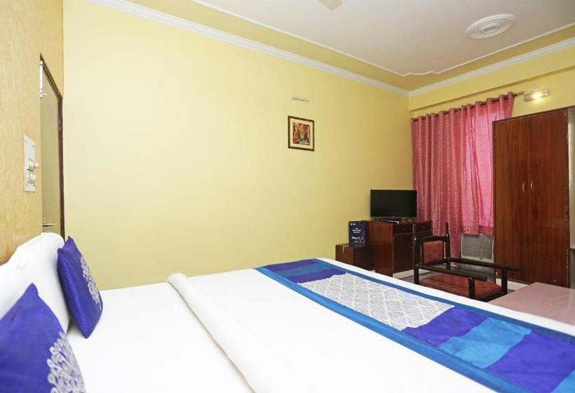 ホテル Collection O 1088  Kamesh Hut