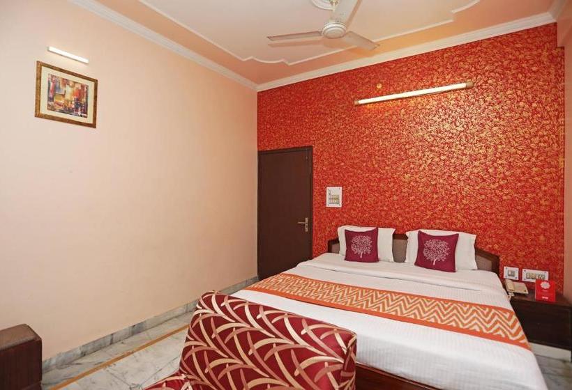 酒店 Collection O 1088 Kamesh Hut