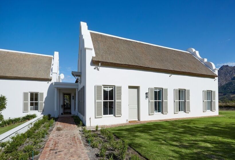 هتل La Cotte House