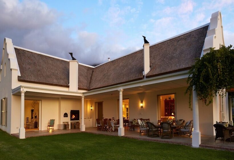 هتل La Cotte House