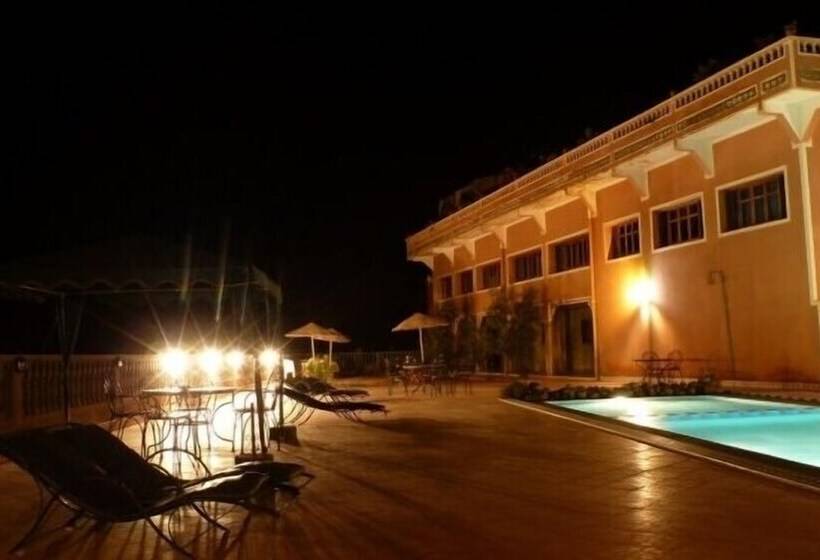 هتل La Kasbah De Dades