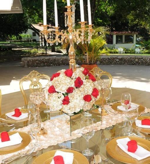 호텔 Lake House Resort