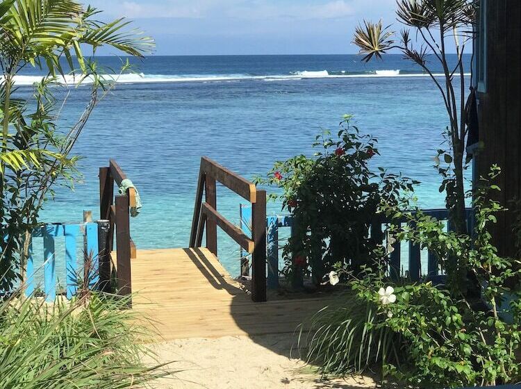 هتل Litia Sini Beach Fales