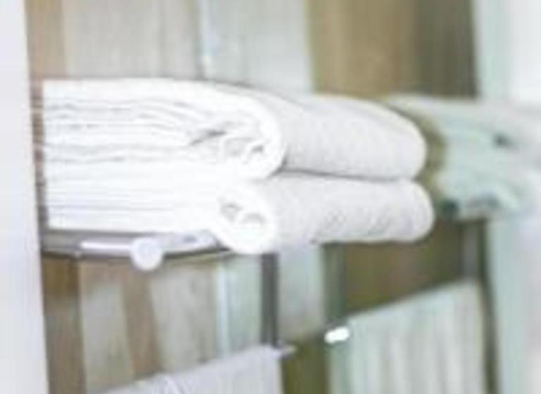 Hôtel Manila Bay Sea View Modern Deluxe Studio With Balcony X Free Pool And Sauna Access Promo X Updated 2