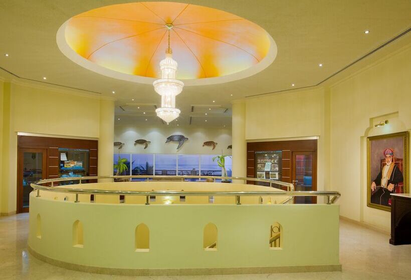 هتل Masira Island Resort