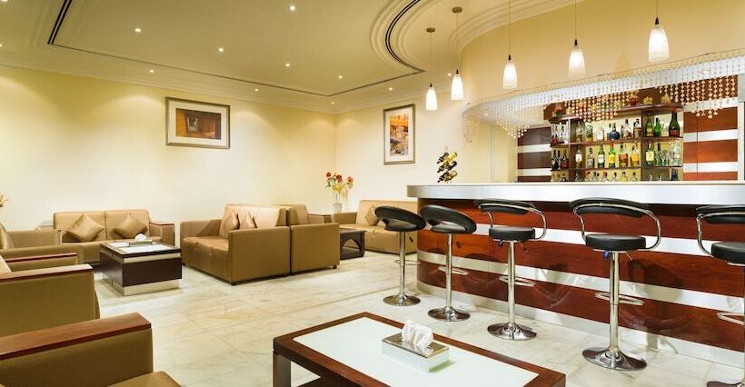 هتل Masira Island Resort