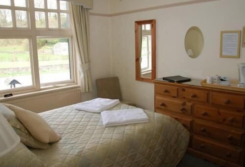 호텔 Meadowcroft Guest House