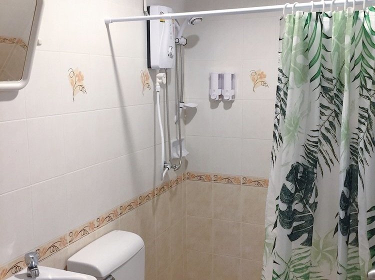 Отель Nine Hostel