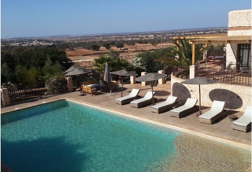 هتل Parfums D'étoiles