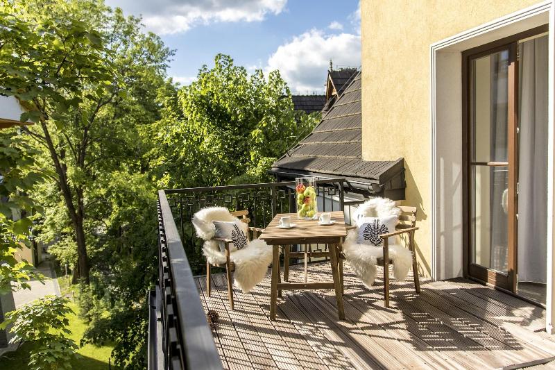 فندق Rezydencja Sienkiewiczówka