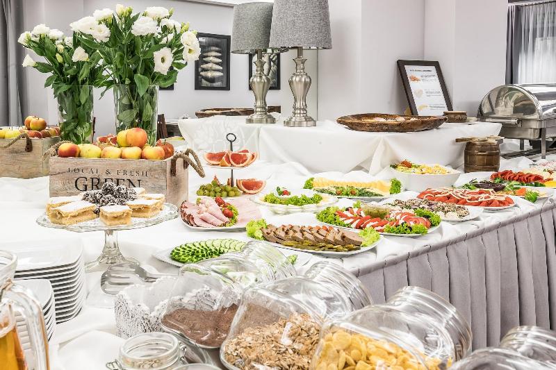 فندق Rezydencja Sienkiewiczówka