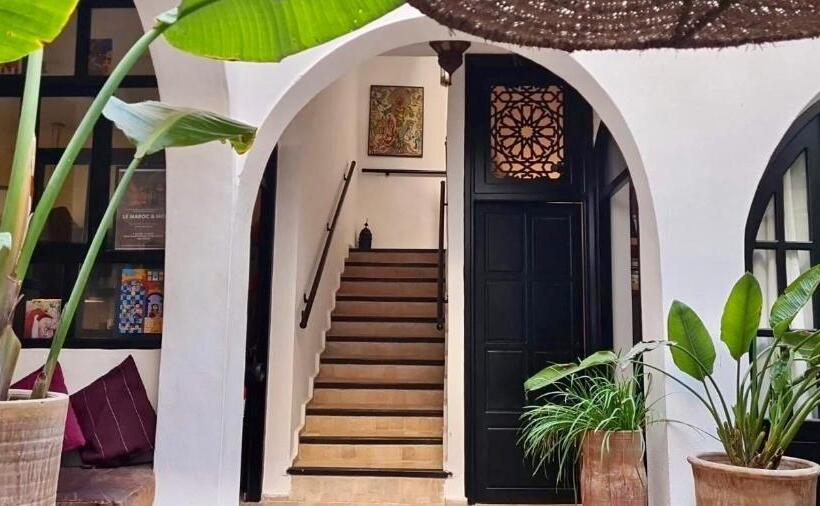 בית מלון כפרי Riad Dar Awil