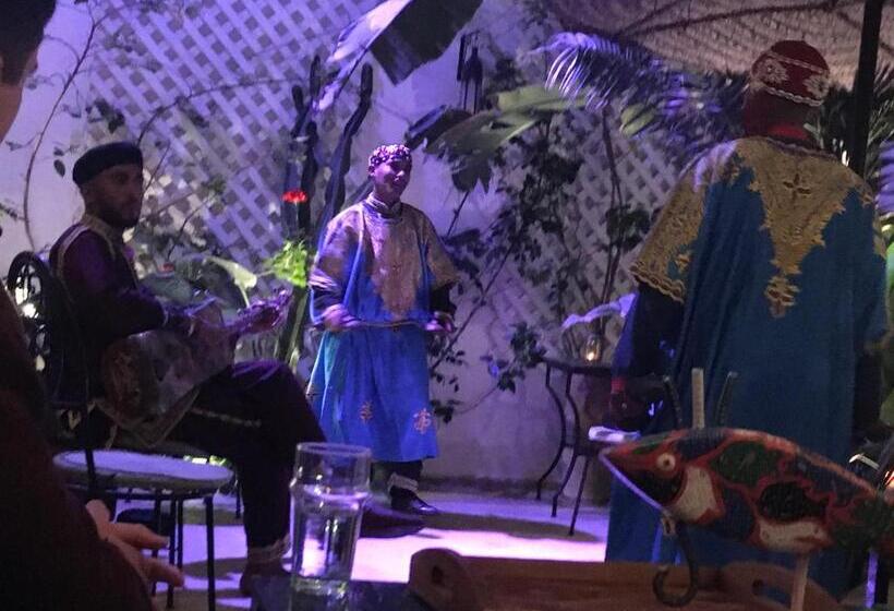 בית מלון כפרי Riad Dar Awil