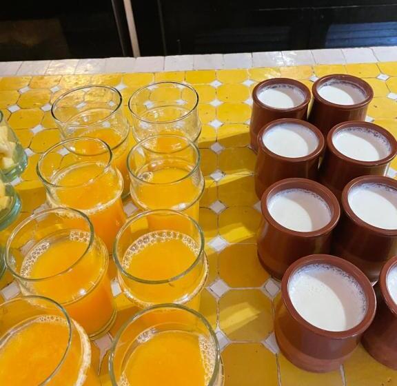 בית מלון כפרי Riad Dar Awil