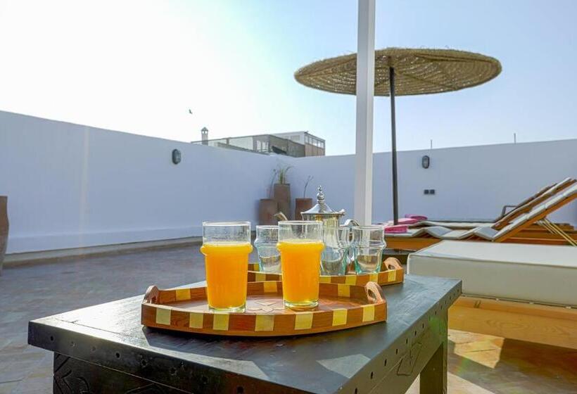 בית מלון כפרי Riad Dar Awil