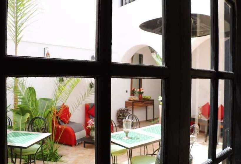 בית מלון כפרי Riad Dar Awil